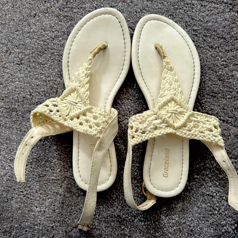 Girls sandals